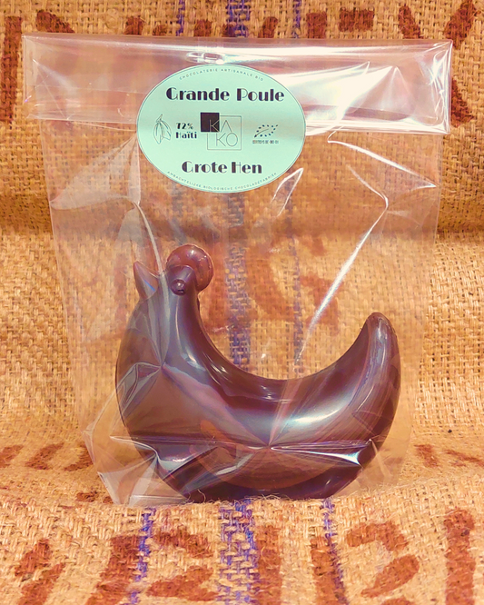 Poules en chocolat noir