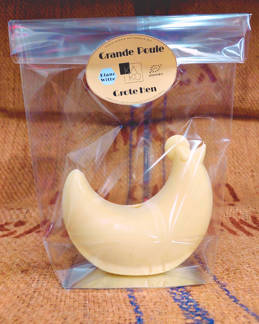 Poule en chocolat blanc